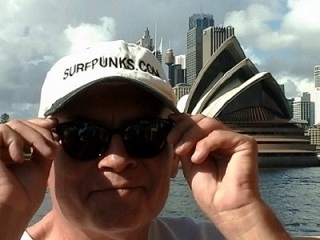 outside_opera_house_3a